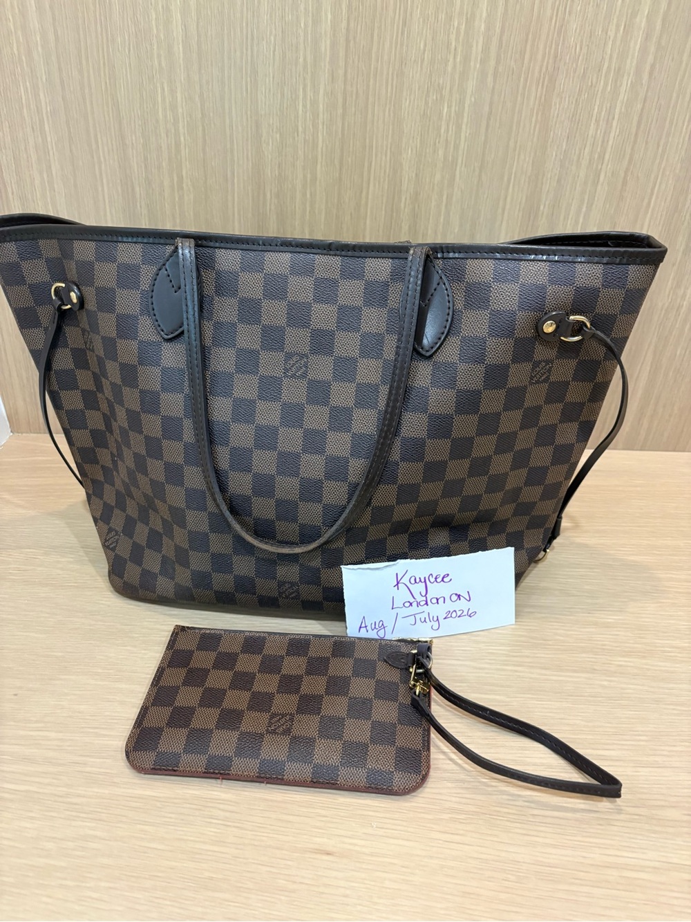Authentic Louis Vuitton Neverfull MM with PM pouch